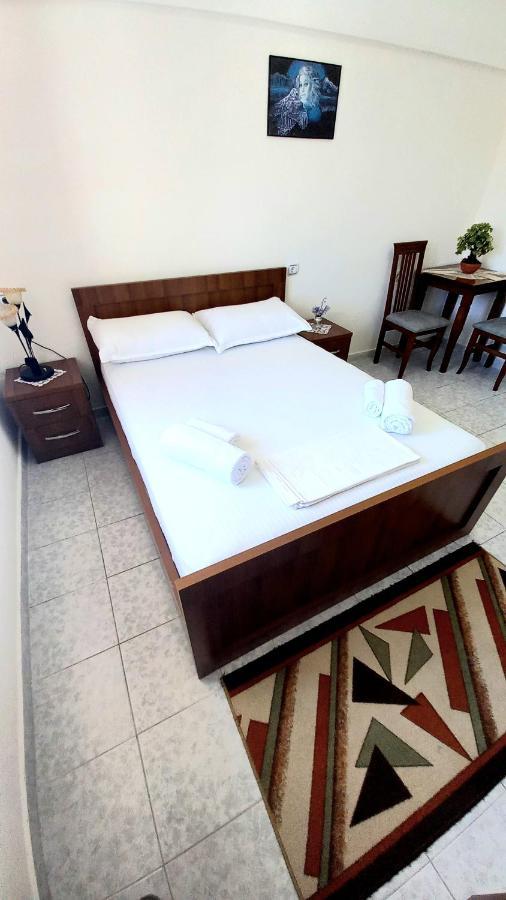 Ruols Guesthouse Gjirokastra Zewnętrze zdjęcie