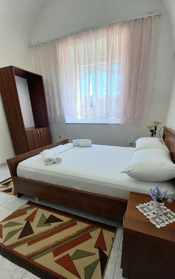 Ruols Guesthouse Gjirokastra Zewnętrze zdjęcie
